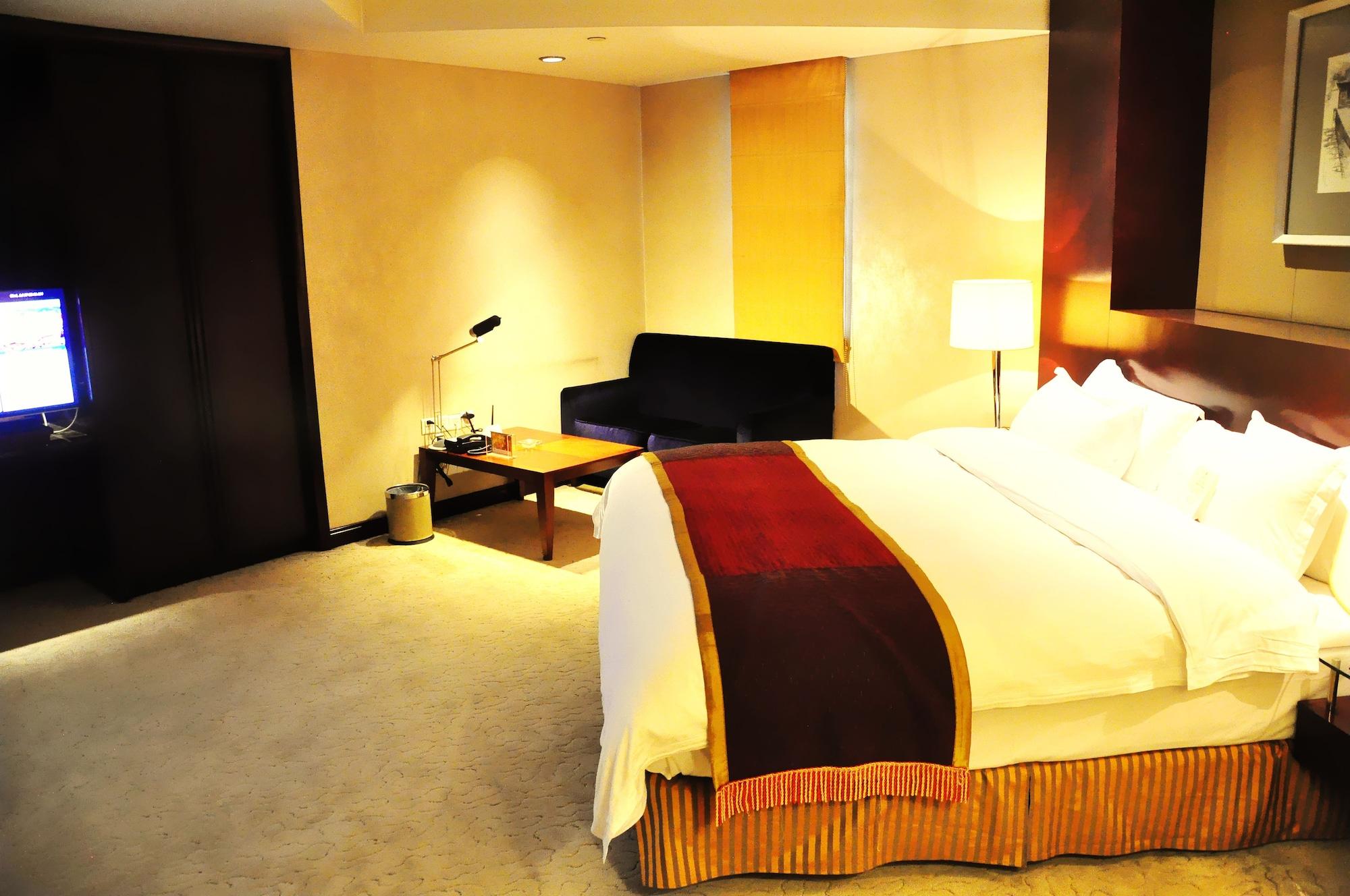 World Trade Hotel Taiyuan Extérieur photo