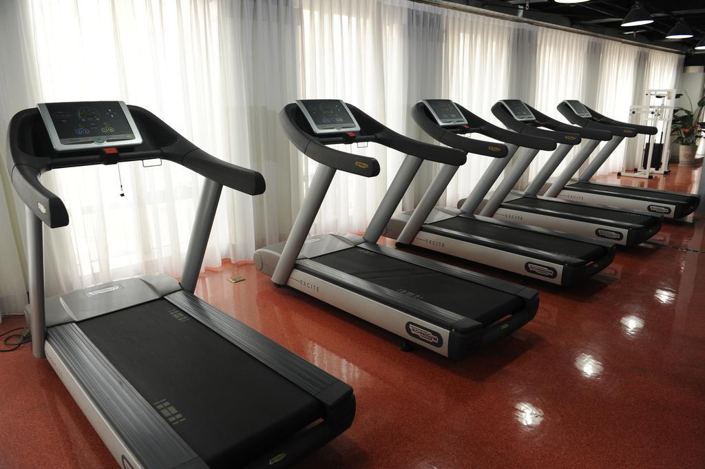 World Trade Hotel Taiyuan Extérieur photo