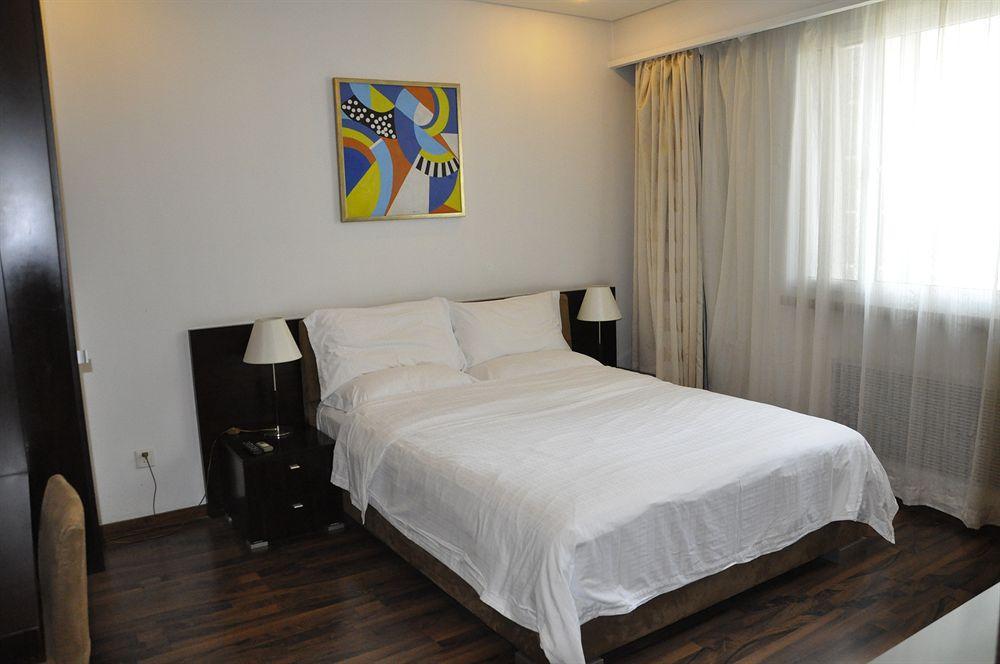 World Trade Hotel Taiyuan Extérieur photo